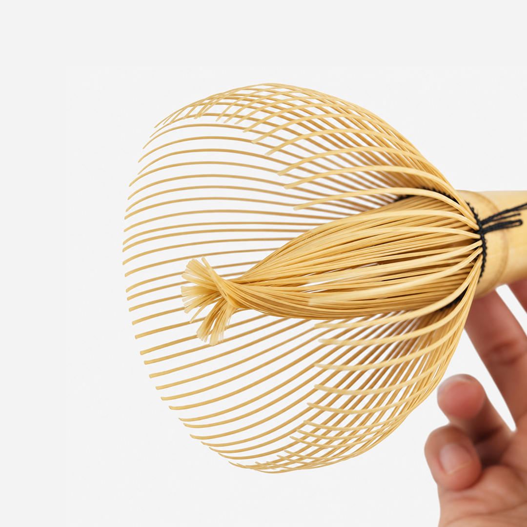 Bamboo Matcha Whisk (Shin) Close Up White background | Maison Koko