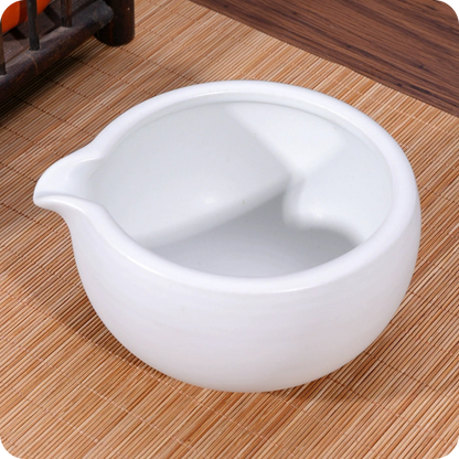 Ceramic Matcha Bowl with Spout | Maison Koko